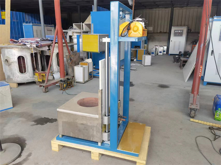 升降中频炉炉体