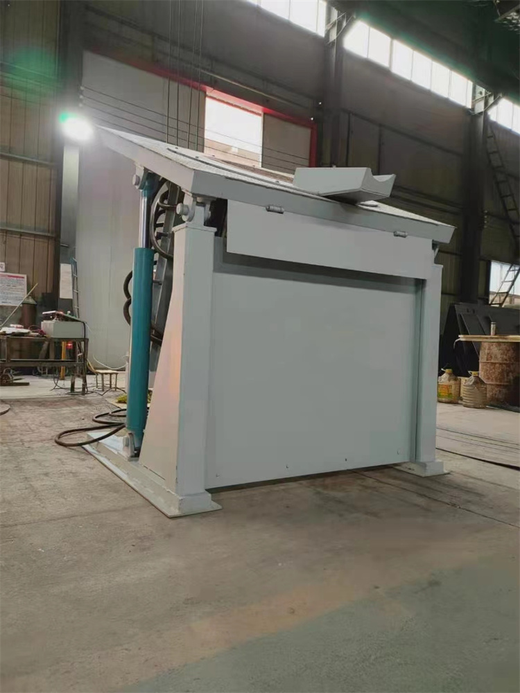 液压式中频炉炉体